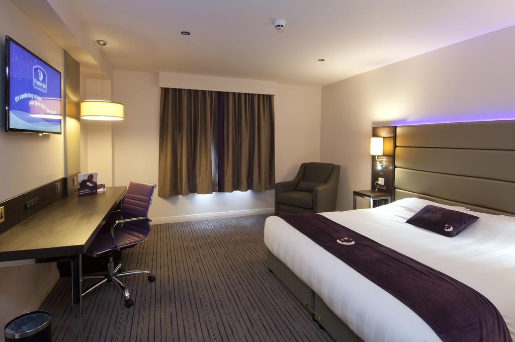 Premier Inn London Greenford Rom bilde